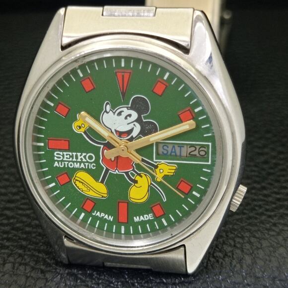 Vintage 1976 Disney Seiko Automatic Mens Silver Watch W/daydate & Green accents - Picture 3 of 10
